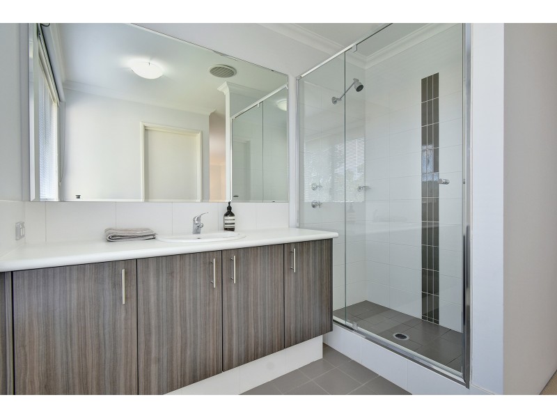 21 Scamills Road, Pearsall WA 6065