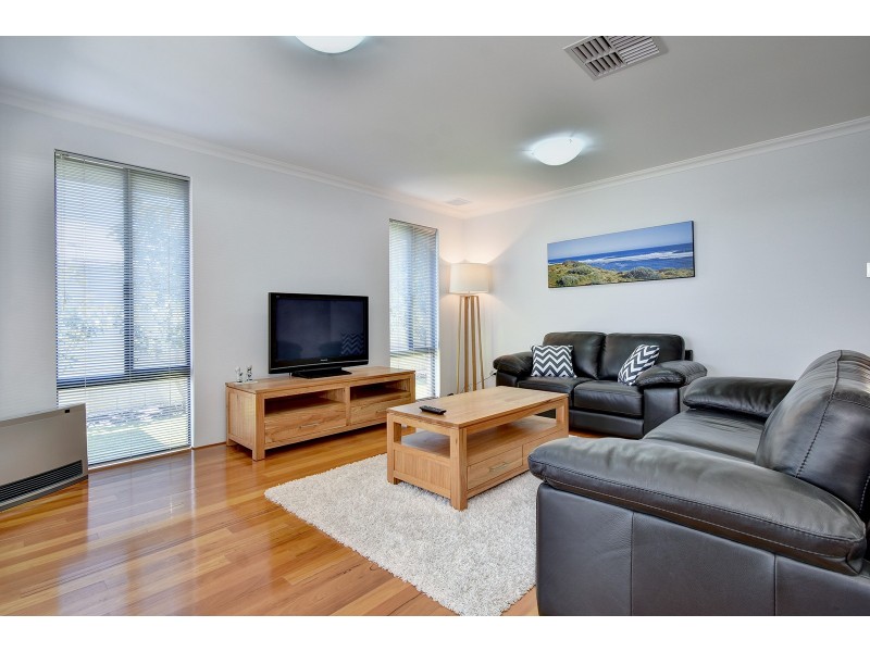 21 Scamills Road, Pearsall WA 6065