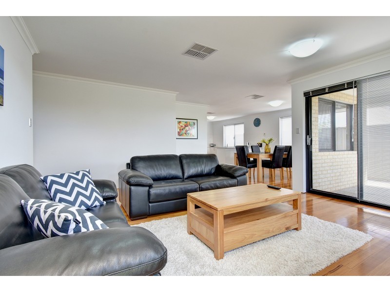 21 Scamills Road, Pearsall WA 6065