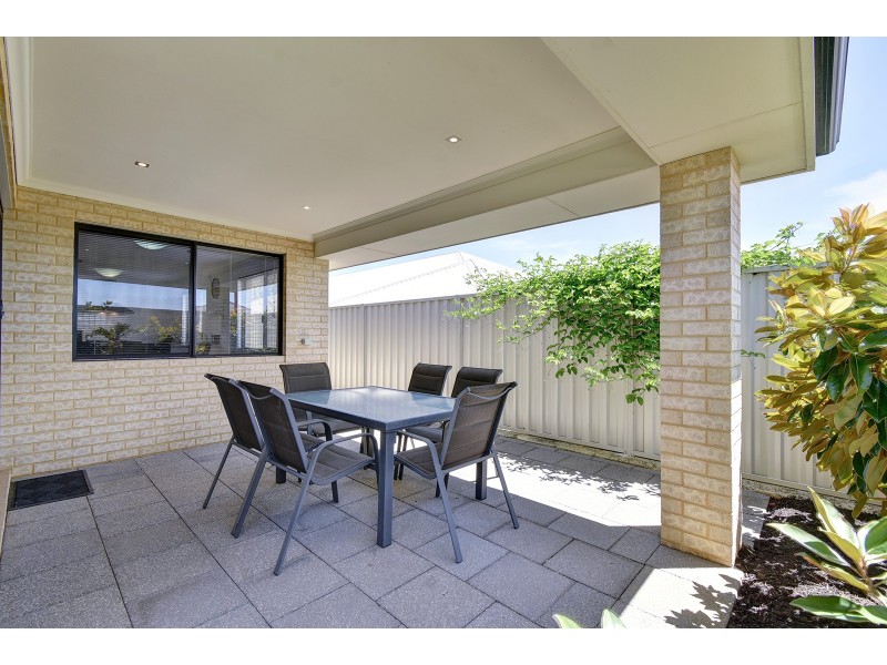 21 Scamills Road, Pearsall WA 6065