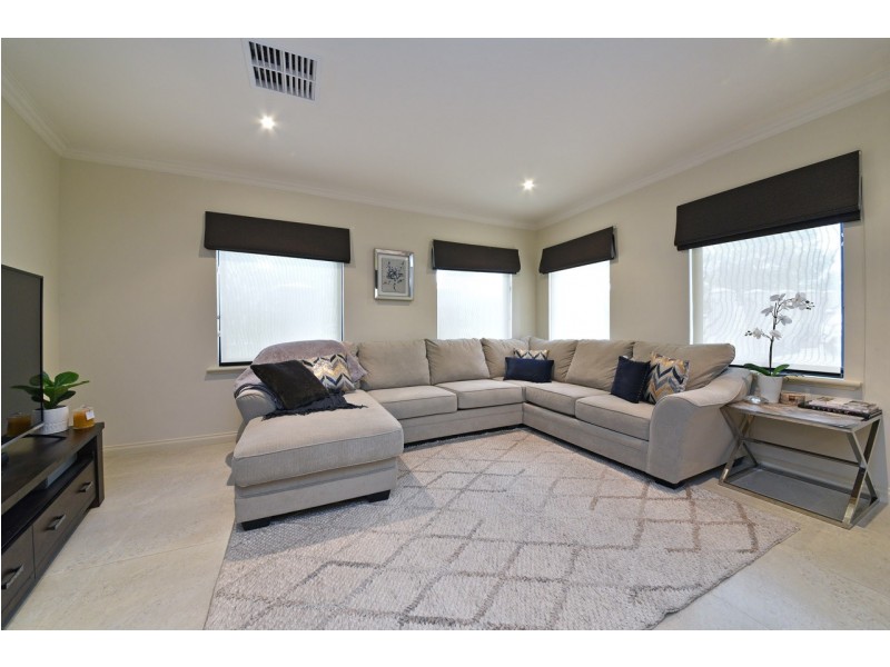 20C Balcombe Street, Westminster WA 6061