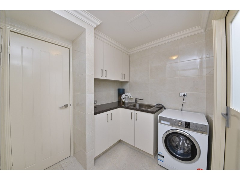 20C Balcombe Street, Westminster WA 6061