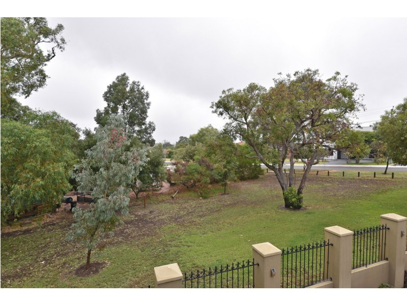 20C Balcombe Street, Westminster WA 6061