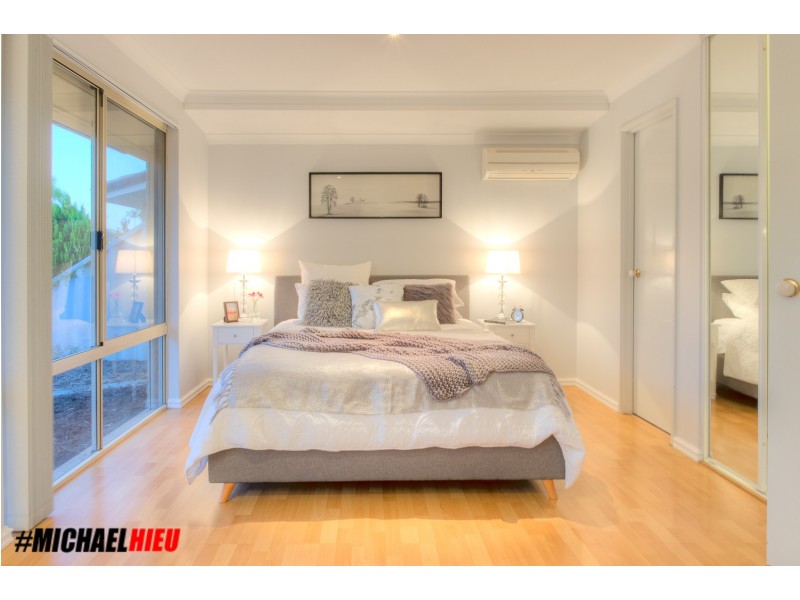 9 Monash Circle, Marangaroo WA 6064