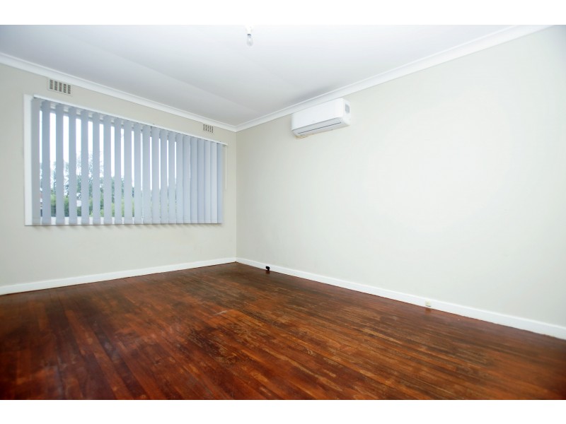 37 Casserley Avenue, Girrawheen WA 6064