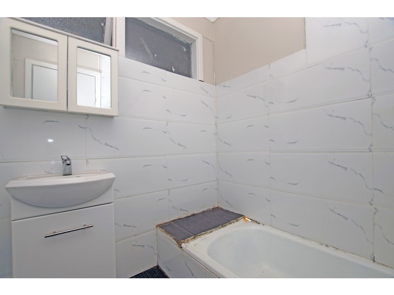 37 Casserley Avenue, Girrawheen WA 6064