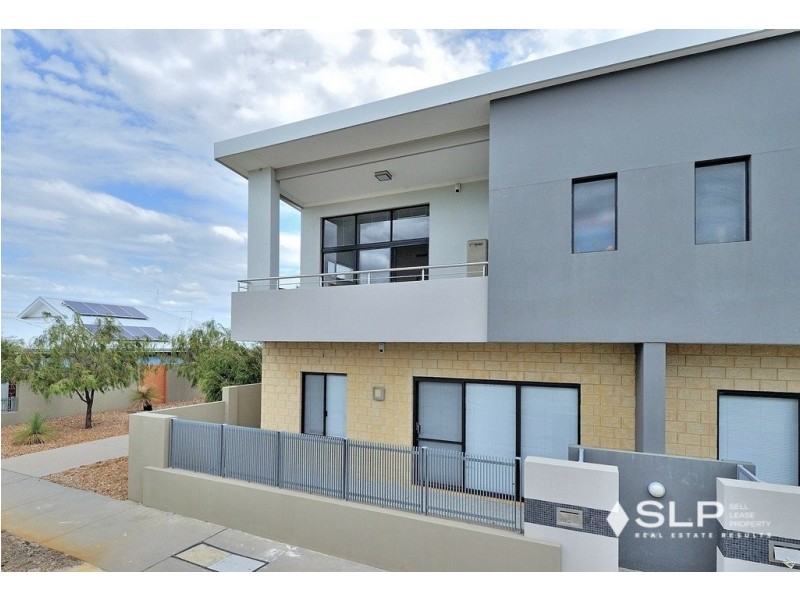 12/99 Bordeaux Lane, Ellenbrook WA 6069