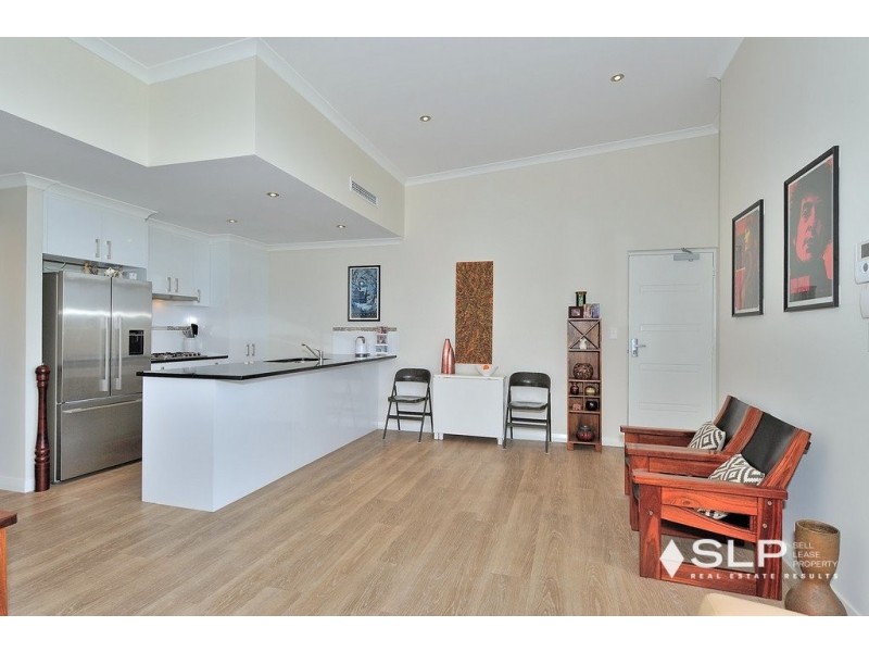 12/99 Bordeaux Lane, Ellenbrook WA 6069