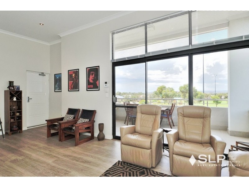 12/99 Bordeaux Lane, Ellenbrook WA 6069
