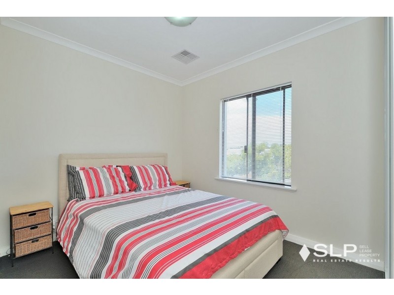 12/99 Bordeaux Lane, Ellenbrook WA 6069