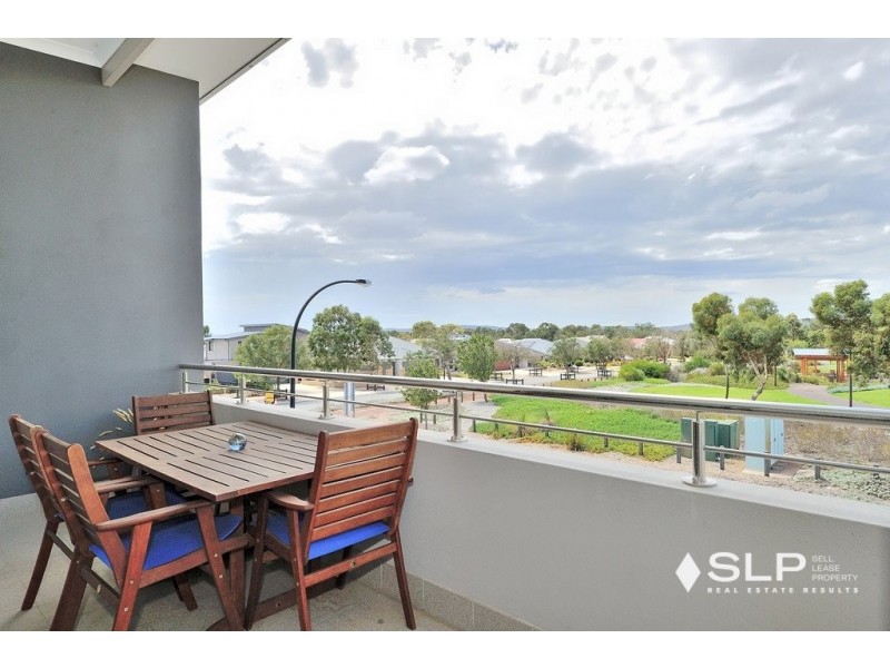 12/99 Bordeaux Lane, Ellenbrook WA 6069