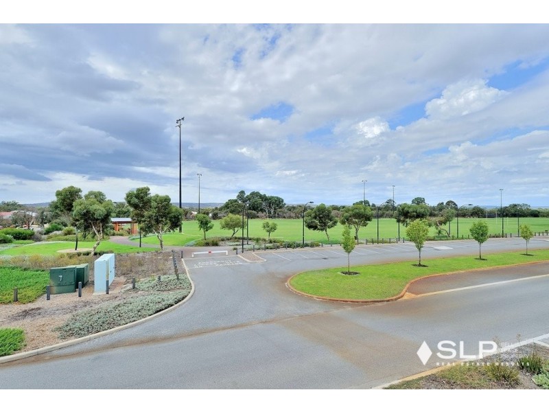 12/99 Bordeaux Lane, Ellenbrook WA 6069