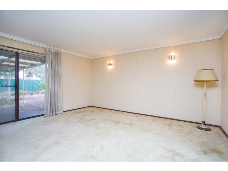 186 Erindale Road, Hamersley WA 6022