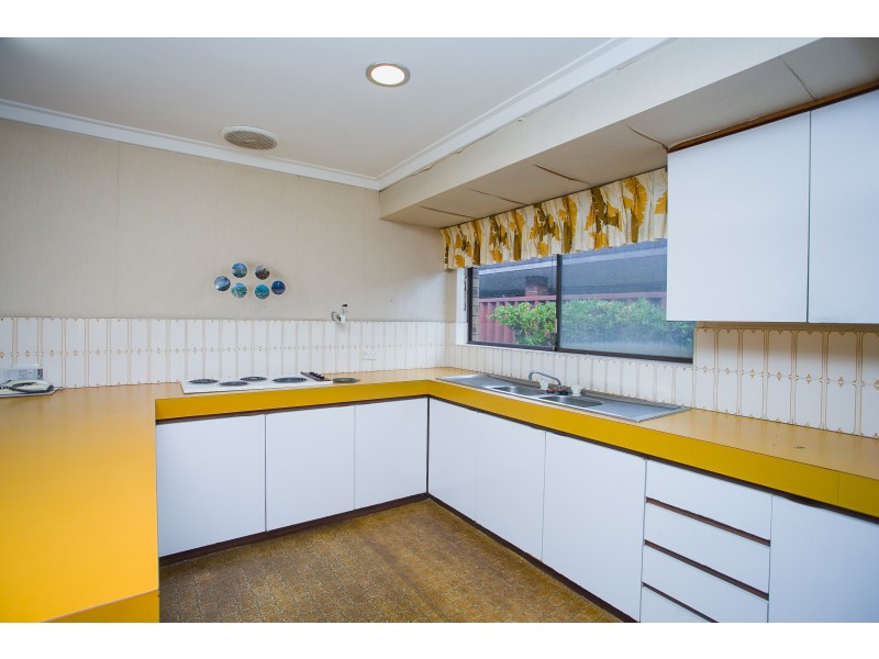 186 Erindale Road, Hamersley WA 6022