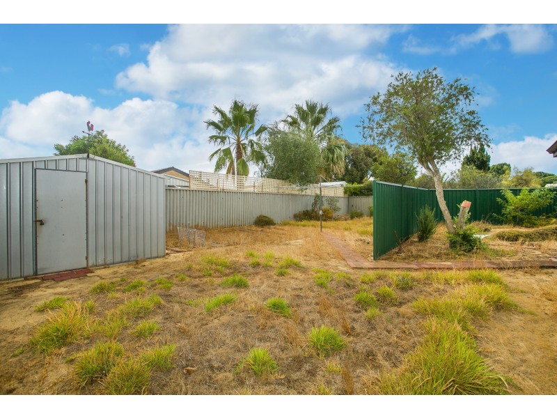 186 Erindale Road, Hamersley WA 6022