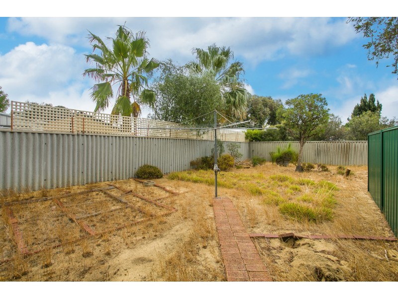 186 Erindale Road, Hamersley WA 6022