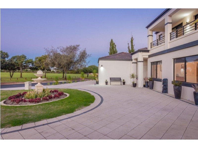 68 La Grange Loop, Currambine WA 6028