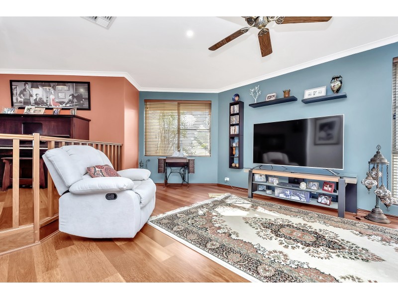 6/13 Allan Place, Halls Head WA 6210