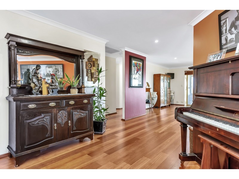 6/13 Allan Place, Halls Head WA 6210