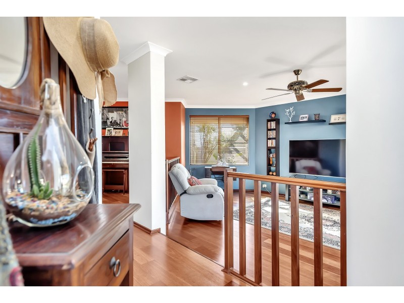 6/13 Allan Place, Halls Head WA 6210