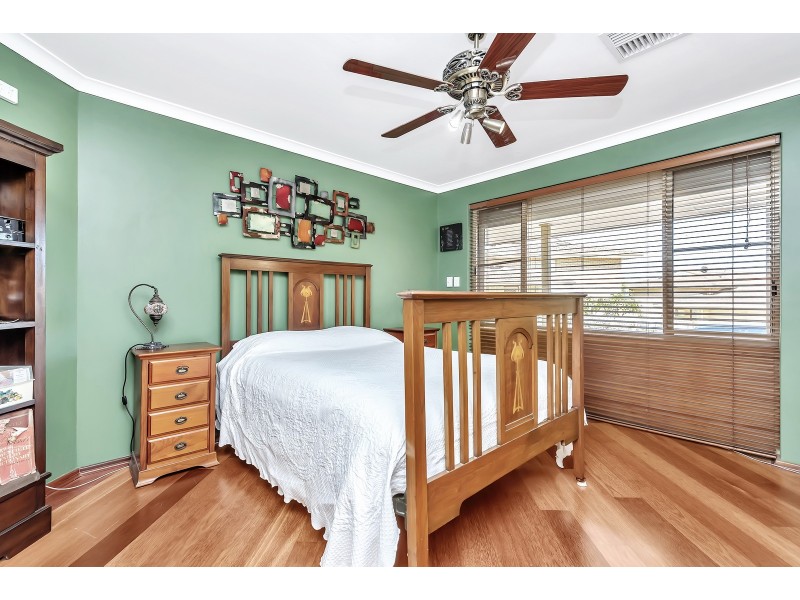 6/13 Allan Place, Halls Head WA 6210