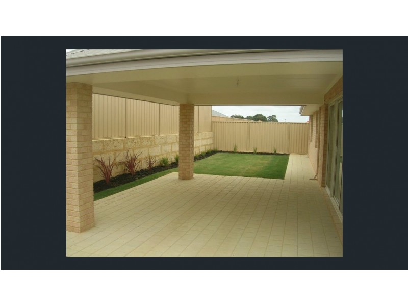 8 Oslo Street, Hocking WA 6065