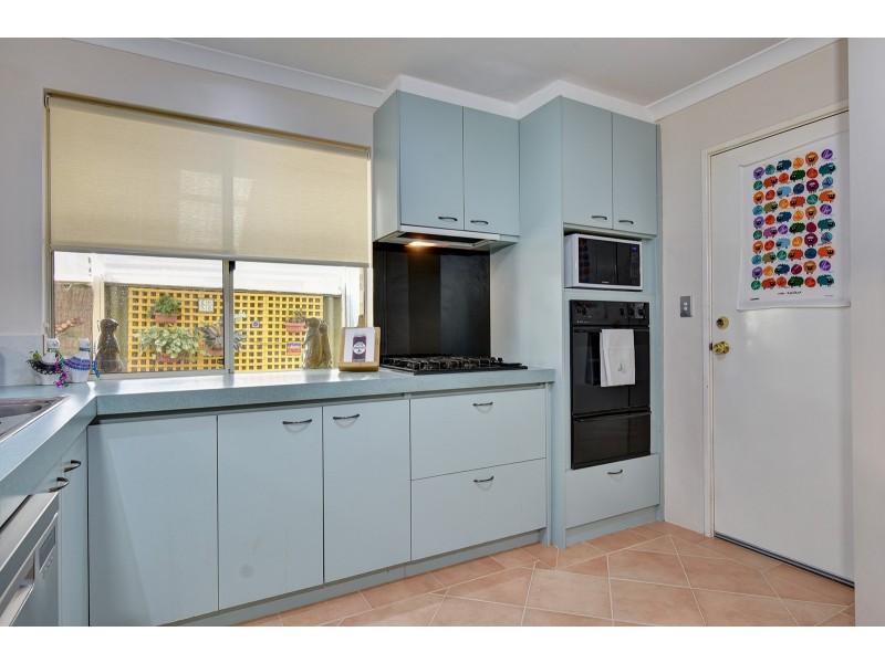 59 Heacham Avenue, Hocking WA 6065