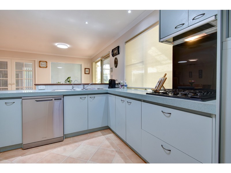 59 Heacham Avenue, Hocking WA 6065