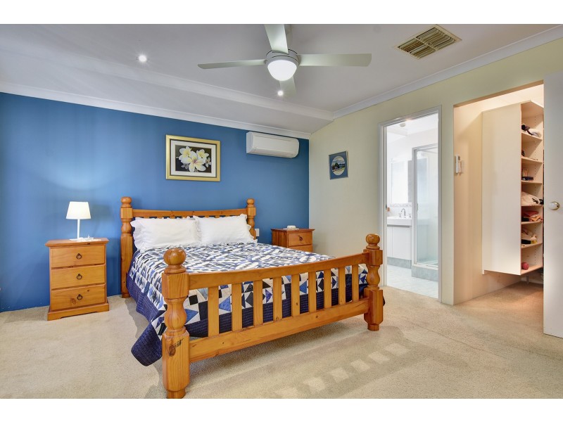 59 Heacham Avenue, Hocking WA 6065