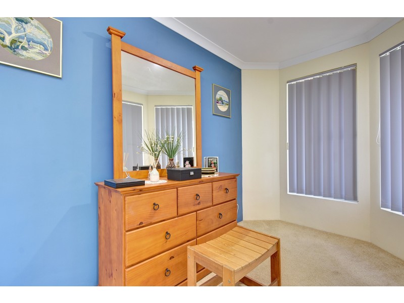 59 Heacham Avenue, Hocking WA 6065