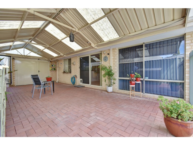 59 Heacham Avenue, Hocking WA 6065