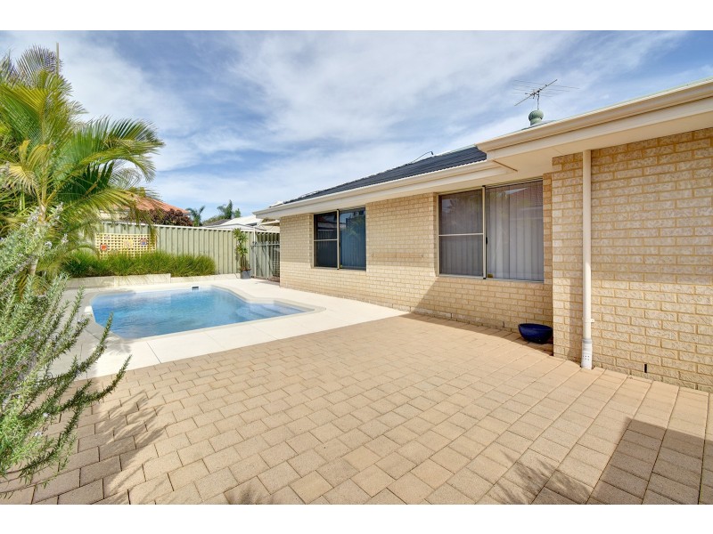 59 Heacham Avenue, Hocking WA 6065