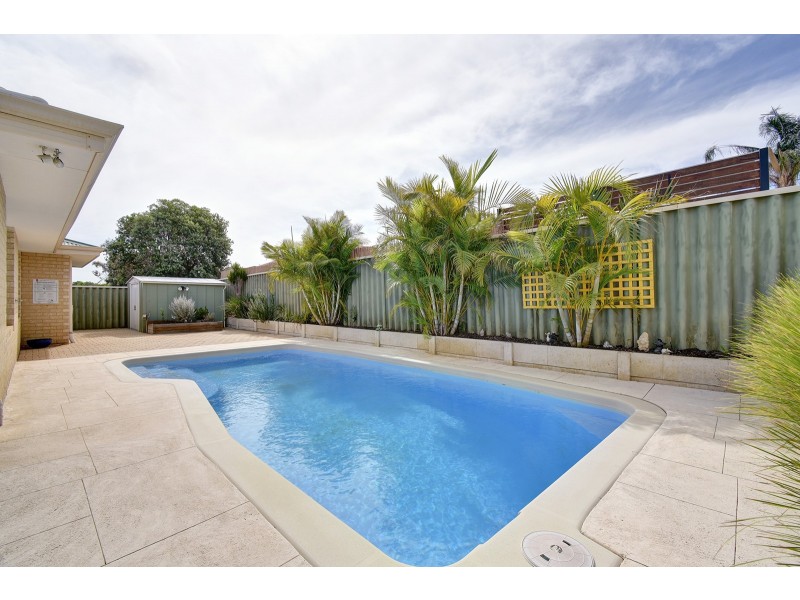 59 Heacham Avenue, Hocking WA 6065