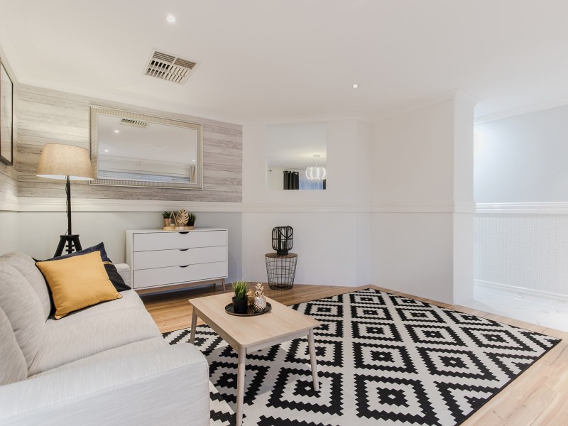 13 Nurrari Close, Waikiki WA 6169