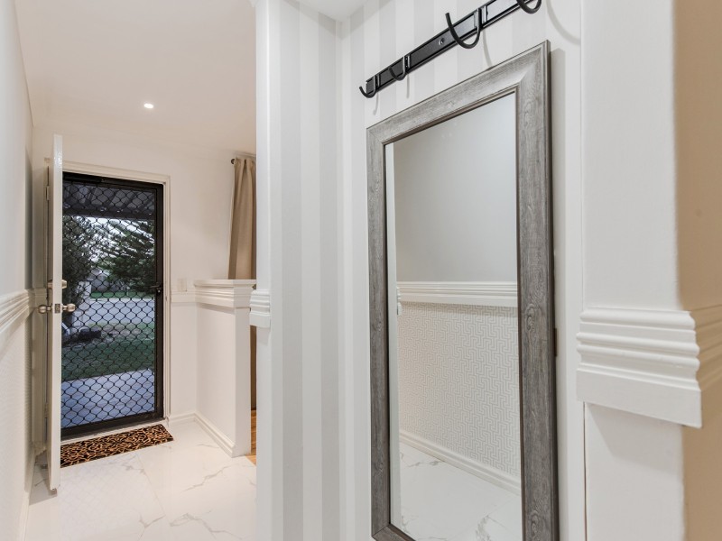 13 Nurrari Close, Waikiki WA 6169