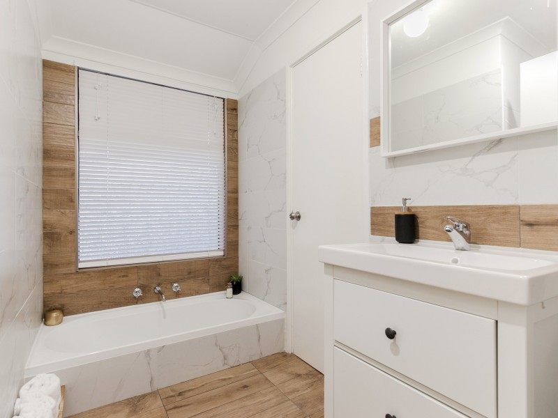 13 Nurrari Close, Waikiki WA 6169