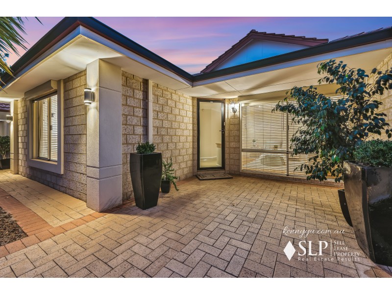 8 Brittain Avenue, Madeley WA 6065