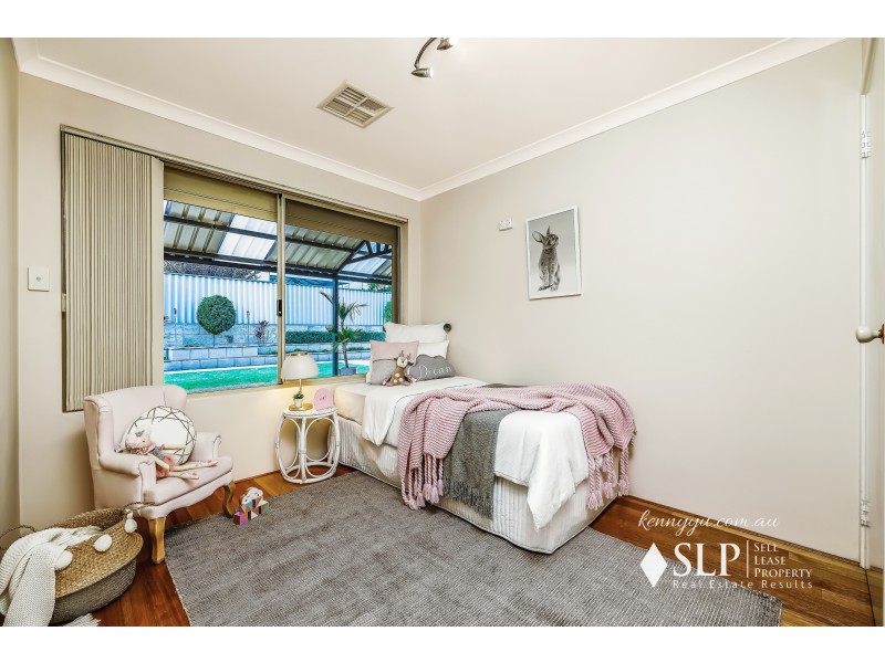 8 Brittain Avenue, Madeley WA 6065