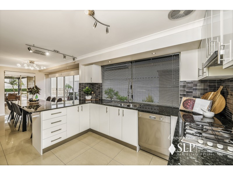 8 Brittain Avenue, Madeley WA 6065