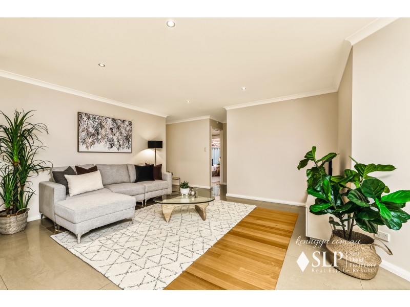 8 Brittain Avenue, Madeley WA 6065