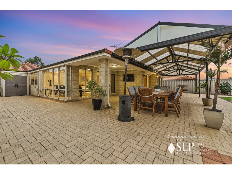 8 Brittain Avenue, Madeley WA 6065