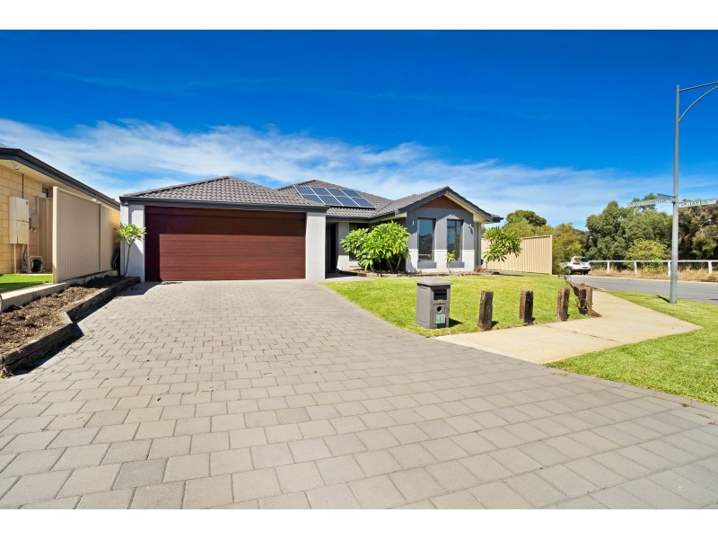 36 Adenine Bend, Piara Waters WA 6112