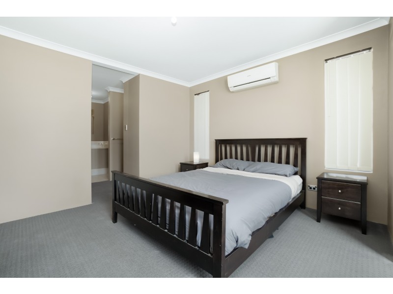 36 Adenine Bend, Piara Waters WA 6112