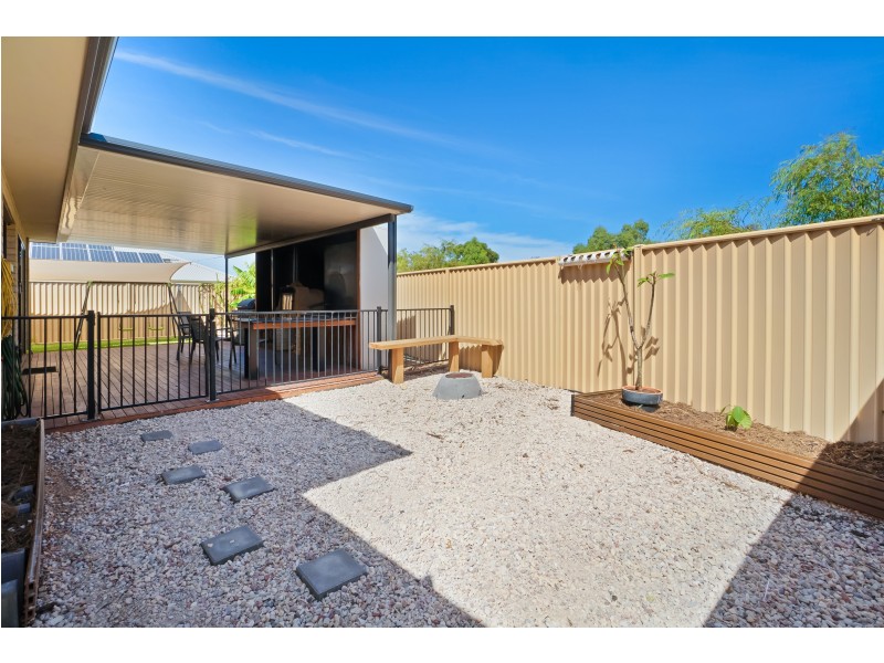 36 Adenine Bend, Piara Waters WA 6112