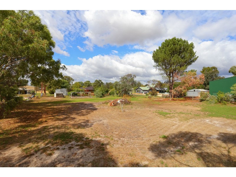 38 Steer Street, Muchea WA 6501