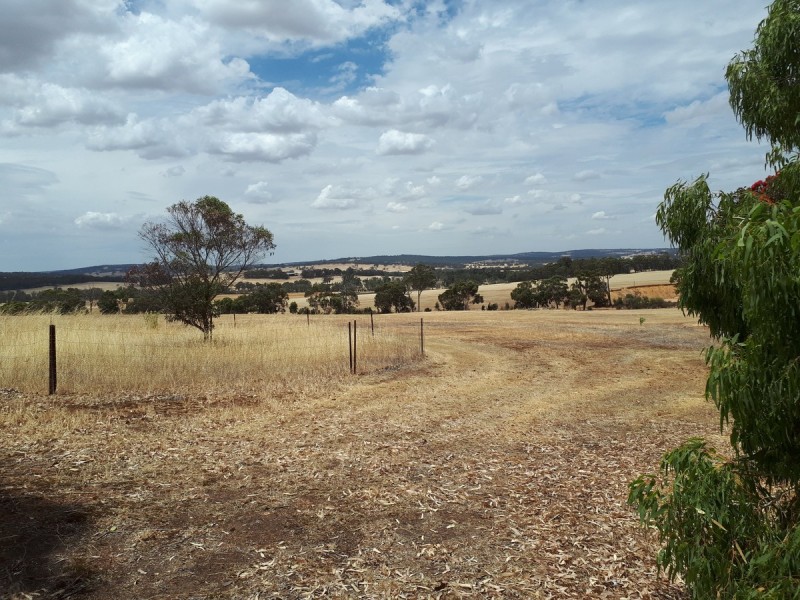 Lot 82 Moramockining Road, Wandering WA 6308