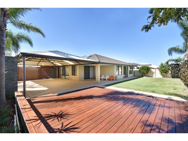 34 Kensington Way, Pearsall WA 6065