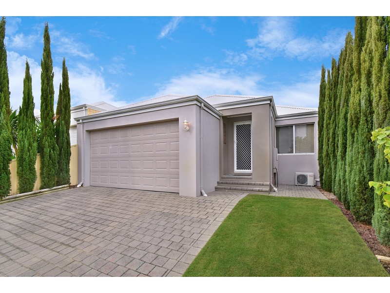 27 Zingarello Street, Pearsall WA 6065