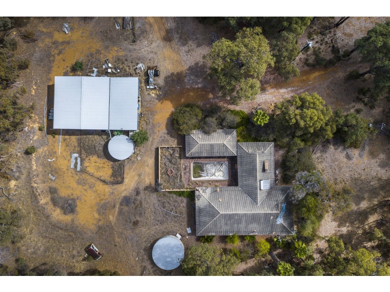 126 Breeze Road, Gidgegannup WA 6083