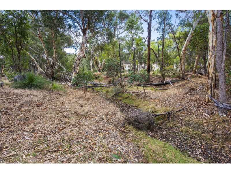 126 Breeze Road, Gidgegannup WA 6083
